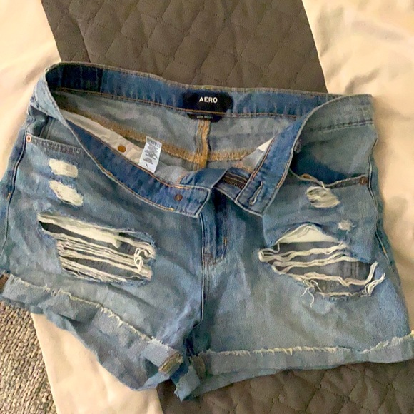 Pants - Aero Mom Jean Shorts